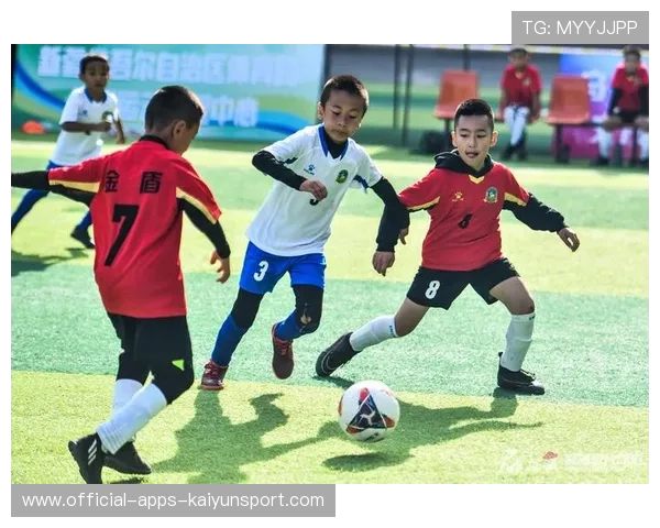 青训是否鼓励球员参与多样化的竞技训练，青训球员的定义