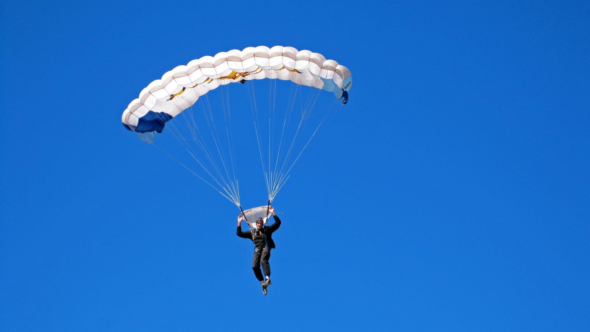 开云官方-智能英雄，未来战场无极限！